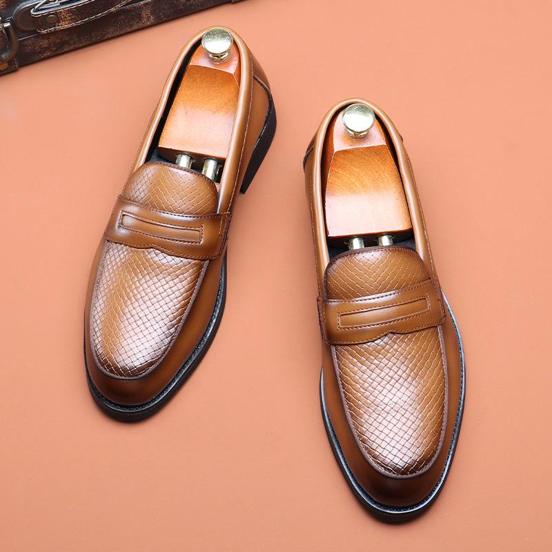 Britain Penny Loafter New Men's Pointed Woven Pattern Patent Leather Casual Dress Homecoming Shoes Male Formal Wedding Footwear