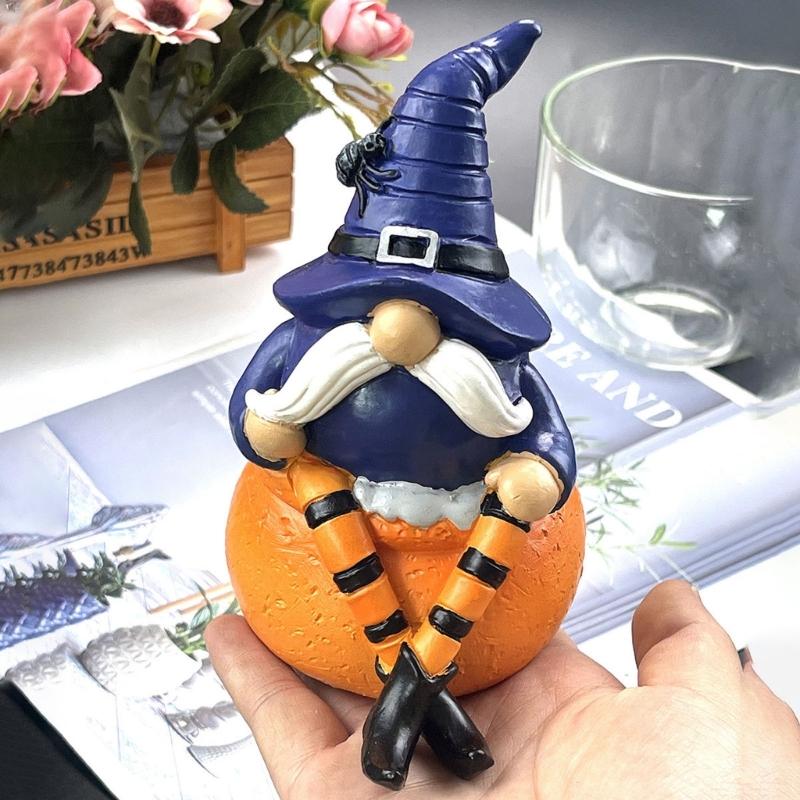 Halloween Pumpkin Gnomes with Witch Hat Miniature Ornament Resins Craft Figurine Ornament for Home Garden Decoration