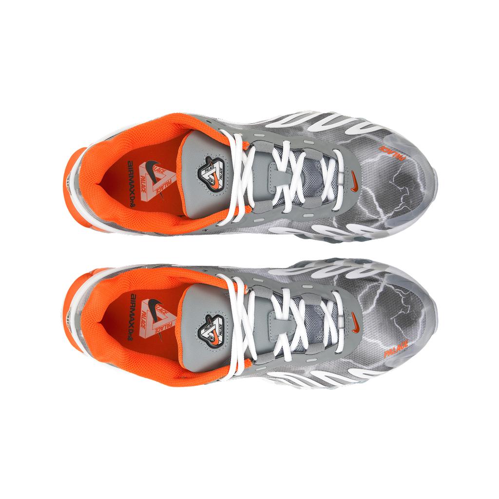 Palace x Nike Air Max DN8 Dusty Grey Pánské tenisky Bezpečnostně-oranžová-Částicově šedá-Bílá IB4181-002