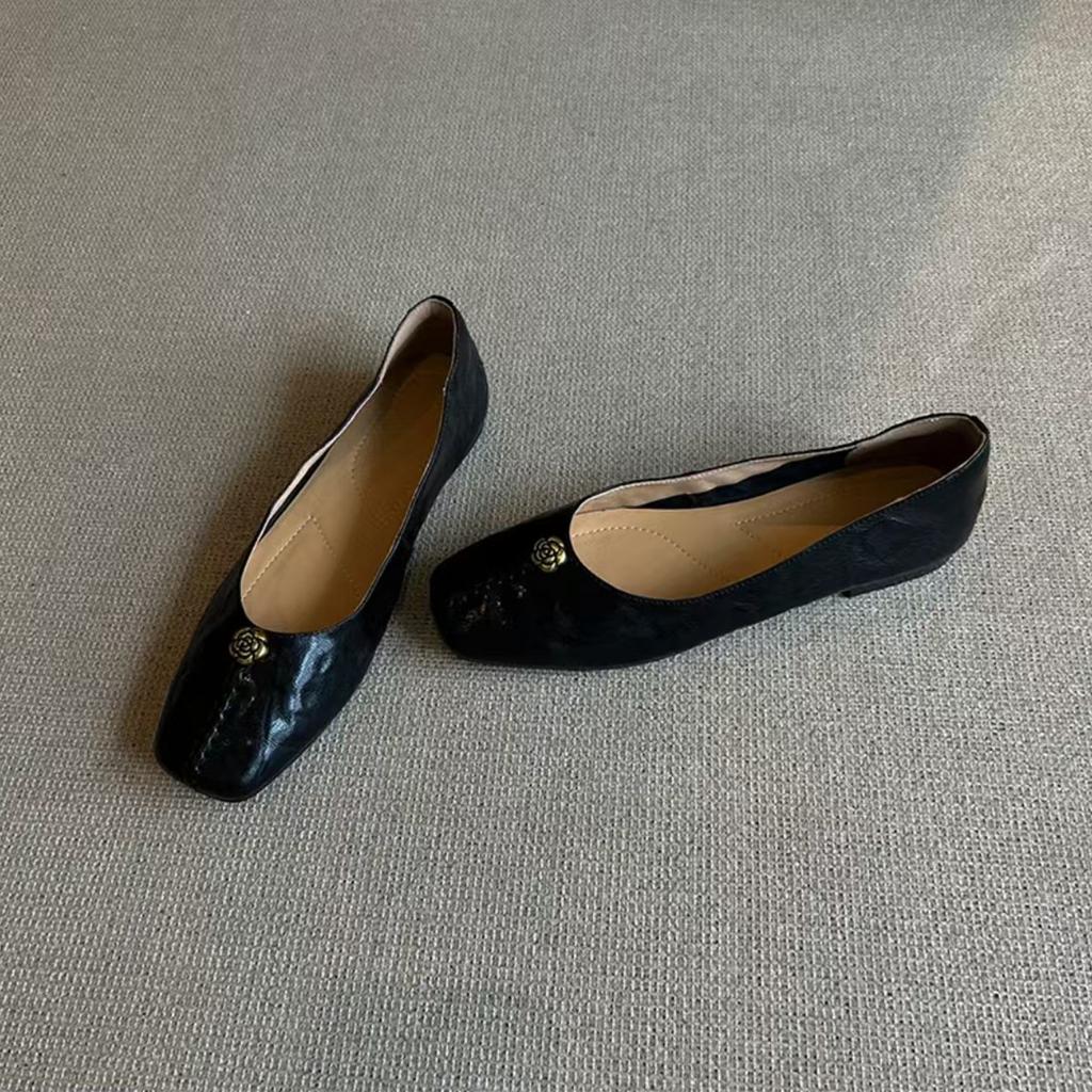 Sheepskin Version Camellia Flat-soled Single Shoes Women's Genuine Leather Retro Temperament Evening Shoes Soft-soled Grandma Shoes