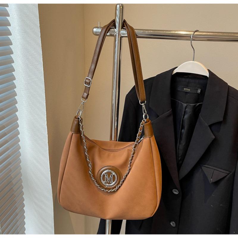 Bag women's large-capacity new autumn and winter versatile niche design single shoulder messenger bag chain dumpling bag