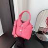 Personalizovaná dámská kabelka, módní a stylová, kontrastní barvy, ležérní přes rameno a crossbody