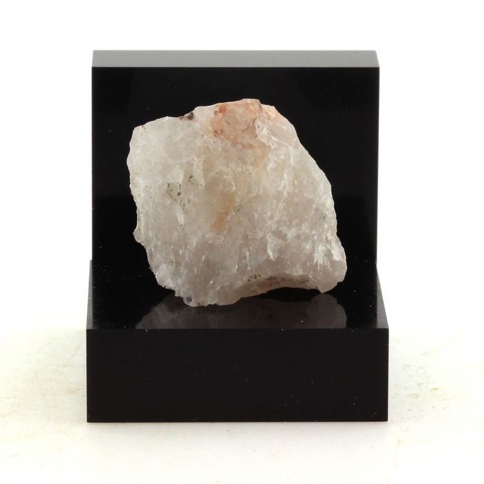 Quartz 43.9 carats