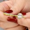 Bague géométrique ovale plaquée métal pour femmes, bague de mode haut de gamme de luxe léger, assortie pour mariage et fiançailles
