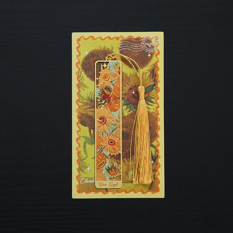 1 Pc Retro Floral Painting Metal Bookmark Hollow Bronzing Bookmark With Tassel Stationery Gifts For Book Club Reader