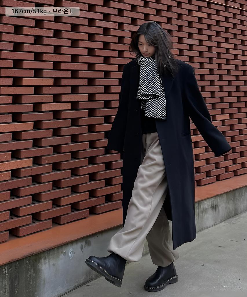 Baldebeullangko Wide One-Pleat Corduroy Brushed String Pants [Brown]