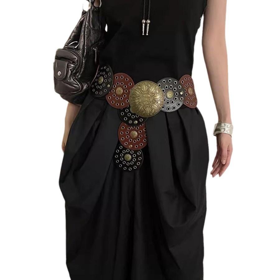 Retro Western Pu Leather Belt For Women With Metal Conchos And Rivets For Dress Accessories