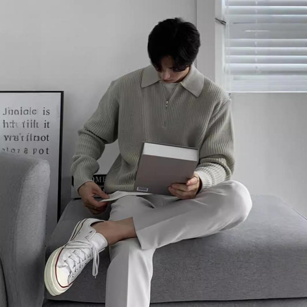 Men's Trendy Polo Collar Knit Sweater with Half-Zip - Long Sleeve, Solid Color, Autumn/Winter Style.