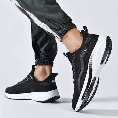 Obuwie męskie – Sneakersy