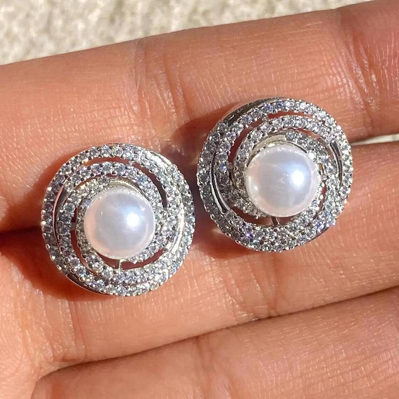 Simple Stud Earrings with Imitation Pearl Shiny Stylish Piercing Earrings for Women Gentle Chic Engagement Party Jewelry