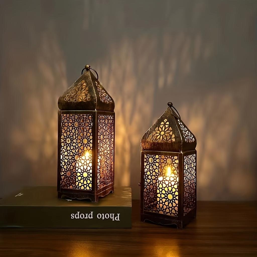 Lanterna Portacandela in Metallo, Portacandela Lanterna Marocchina Vuota Retrò, Adatta per Decorazioni Domestiche, Decorazione Rustica Retrò da Fattoria per Parete, Candela Non Inclusa