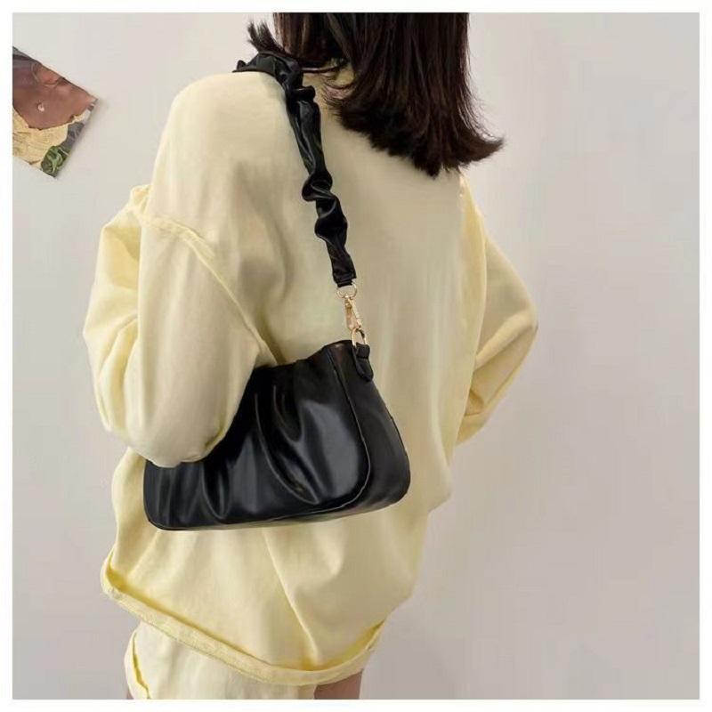 Small soft leather women's bag minority design pleated clouds leisure bag new crossbody bag