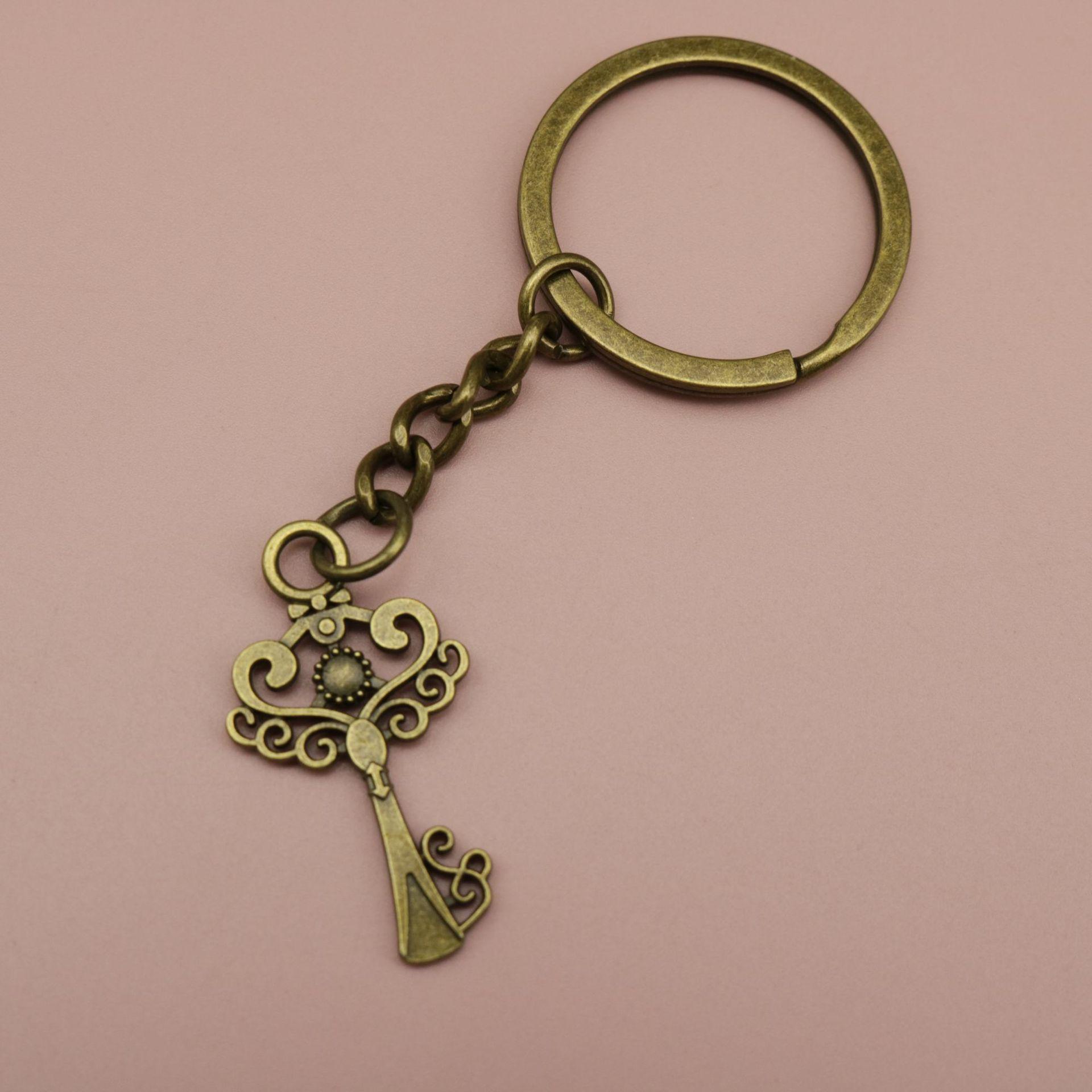 Hot Selling Jewelry Keychain Unlocking Key Pendant бронзовый
