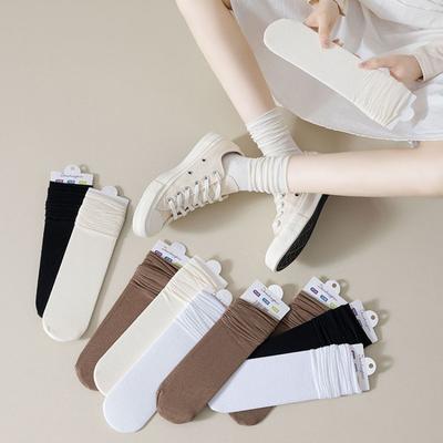 Κάλτσες και καλσόν – Κάλτσες