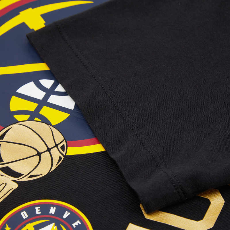 Nike X NBA Denver Nuggets Badge Letter Print Basketball Crew Neck Short Sleeve T-Shirt Men Tops Black HF1913-010