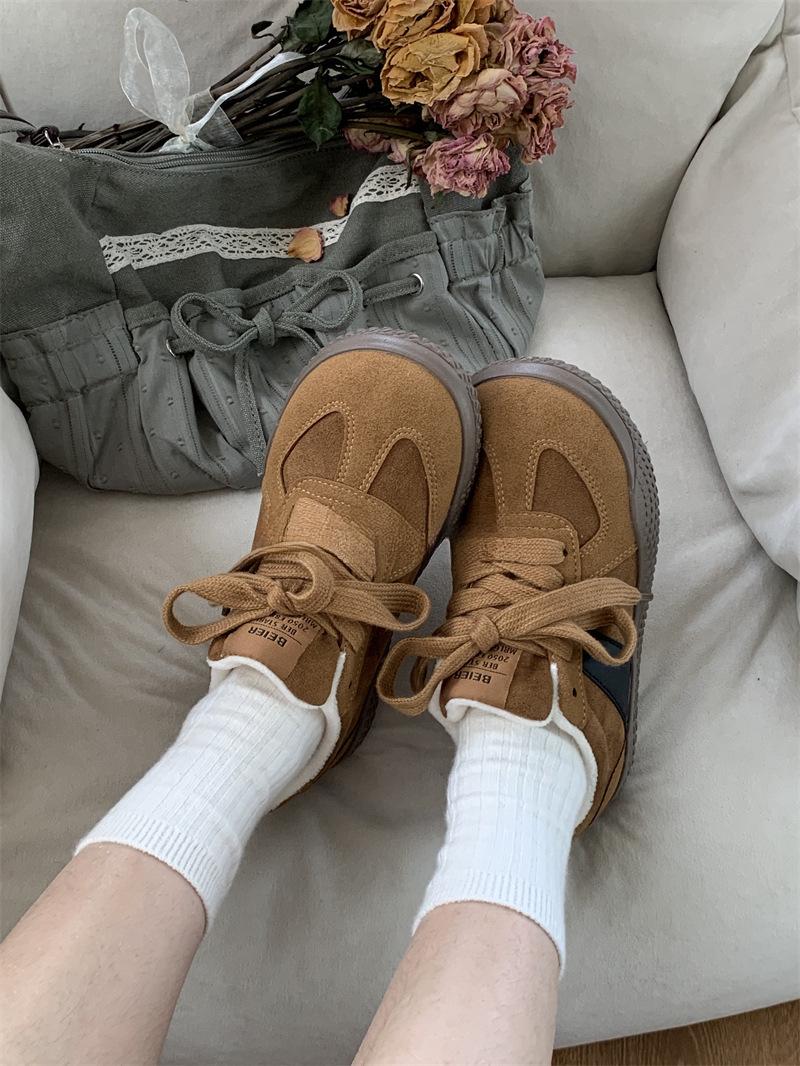 

2024 Women s & Men s Fleece-Lined Retro Cotton Trainers: Versatile, Warm Round-Toe Snow Boots for Autumn/Winter. 36