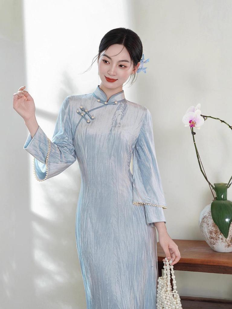 2025 Autumn Blue Velvet Qipao with Lace Edging & Large Sleeves - Young Style