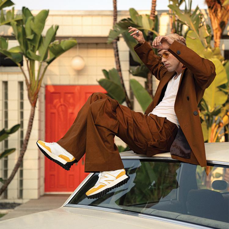 New Balance 327 Primary Pack Yellow Sneakers MS327PG