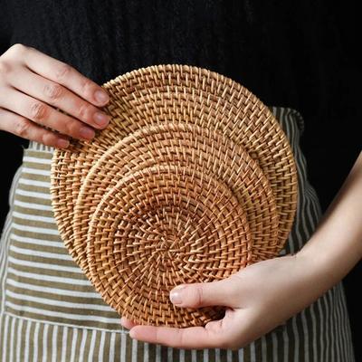 Accessori per la tavola – Sottopiatti e tovagliette