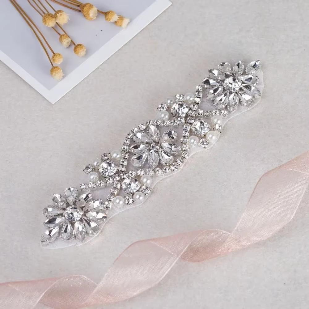 FZD 1 PC Silver Crystal Rhinestone Applique Gold Sew On For Wedding Dress Belt Pearl Patch Iron On Hot Fix Glitter Crystal Stone