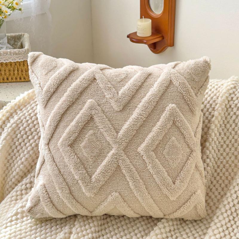 1PC Pillowcase Soft Single-Sided Pattern Plush Plump Material Elegant Geometric Diamond Jacquard Pattern Minimalist Style 45x45cm