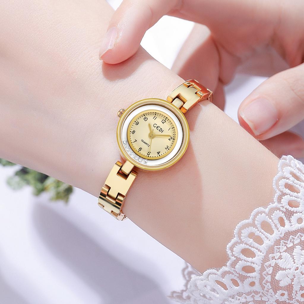 Light Luxury Fashion Alloy Women'S Watch, Small Disc Quicksand Watch, Waterproof Quartz Women'S Watch
