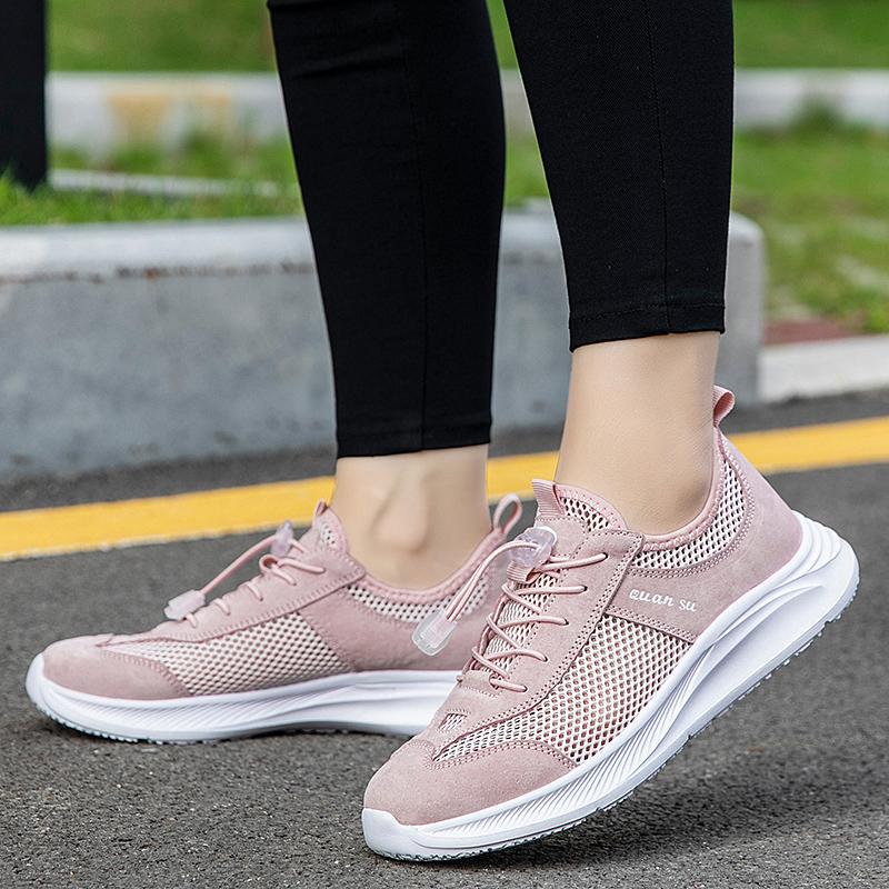 2025 summer new hollow breathable mother shoes light elderly shoes comfortable middle-aged and elderly casual mesh women's shoes
