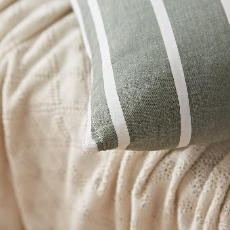 Hengyuanxiang Green Stripe Cushion Quilt