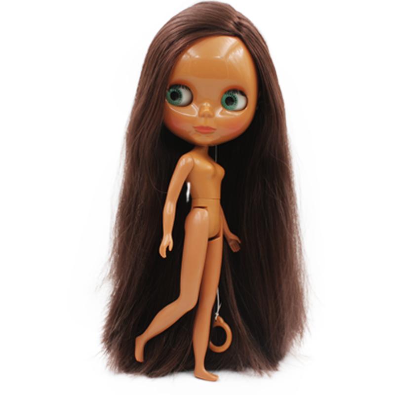 Neo Blythe Poupée aux cheveux bruns, à la peau blanche, au visage pouty