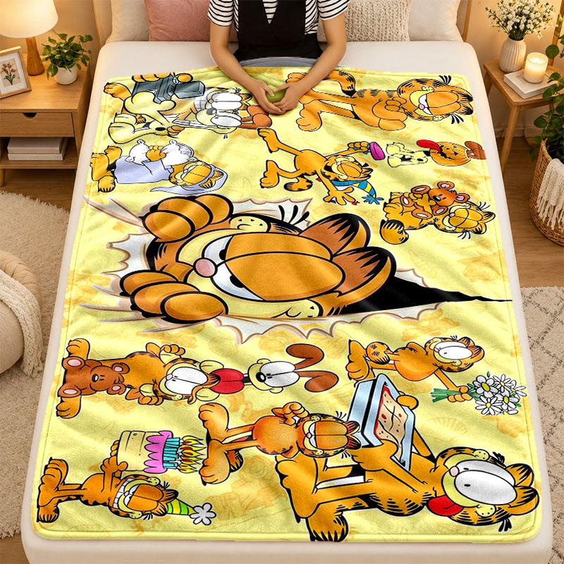 Flannel BlanketGarfield cartoon Warm Soft Throw Blanket for Indoor Sofa Bed Living Room Use