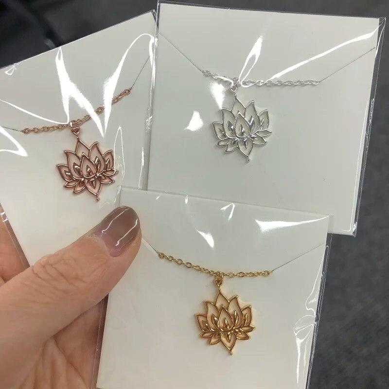 Colier cu flori de lotus pentru femei, decorare cu budism lotus, coliere cu pandantiv de lotus, bijuterii de modă boho, accesorii estetice, cadou