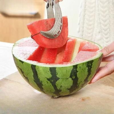 Upgraded Watermelon-cutting Tool: Handle for Cutting Watermelon Into ChunksHami Melon Knife for Dicing Fruits