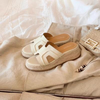Short Stature Height-increasing Beach Vacation Shoes Sandals Thick-soled Slope Heel Flip-flops