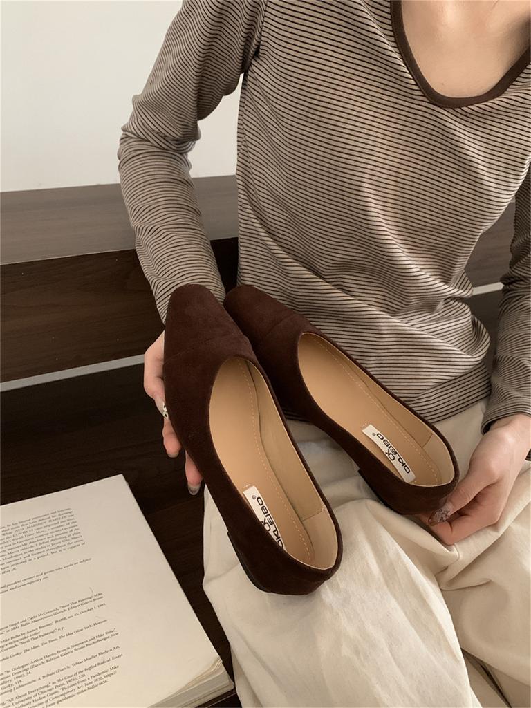 French Retro Style Splicing Flat-soled Single Shoes Women's 2025 New Maillard Fashion Versatile Soft-soled Shallow-mouth Grandma Shoes