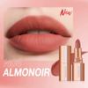 O.TWO.O Rossetto Opaco Colore Bloccante Bacio Nebbioso – Rossetto Opaco Vellutato a Nebbia Leggera Lunga Tenuta