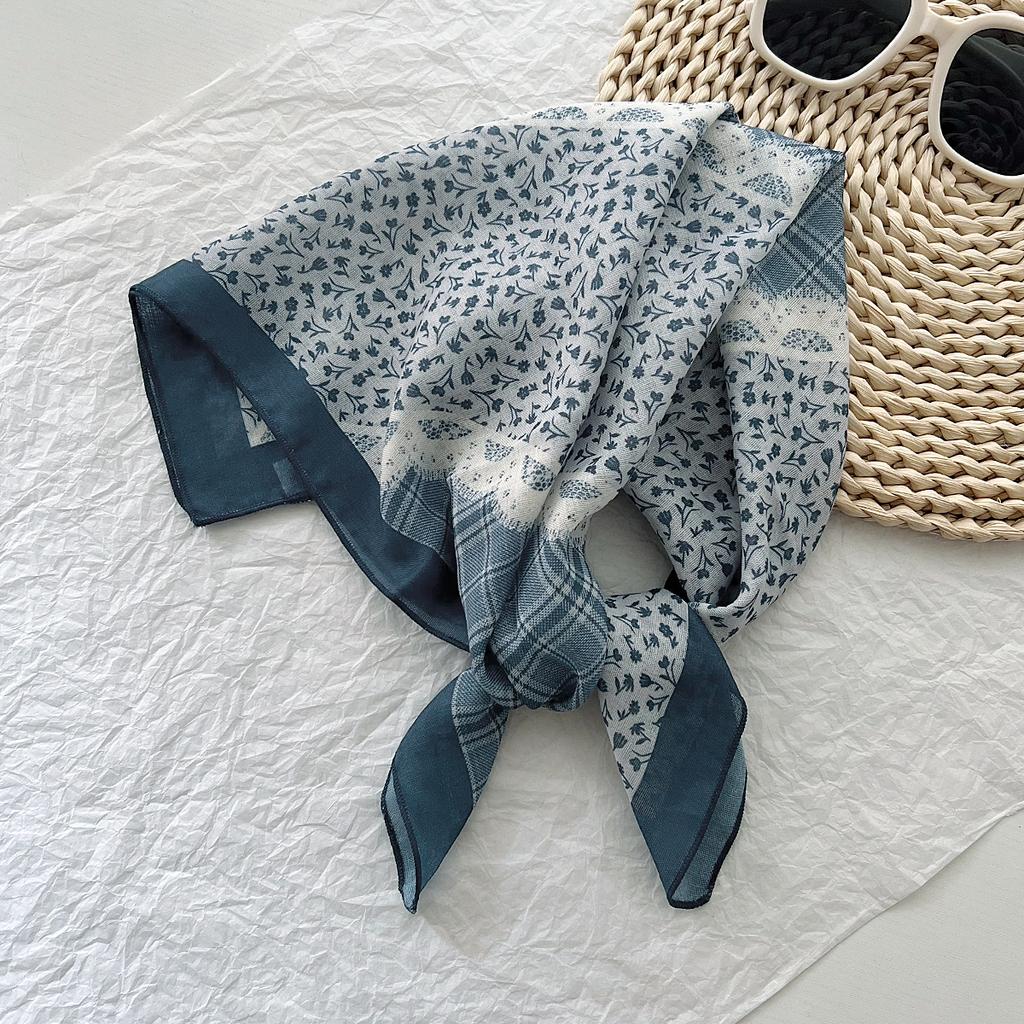 1116 Korean version of the new cotton and linen small square scarf women travel pastoral style photo small headscarf seaside versatile sunscreen scarf