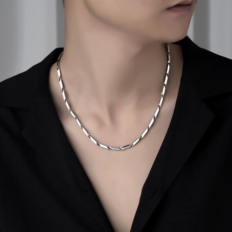 Necklace Hip-hop Collar Chain Luxury Minimalist Design Sophisticated Titanium Steel Sweater Chain Men's Neck Chain