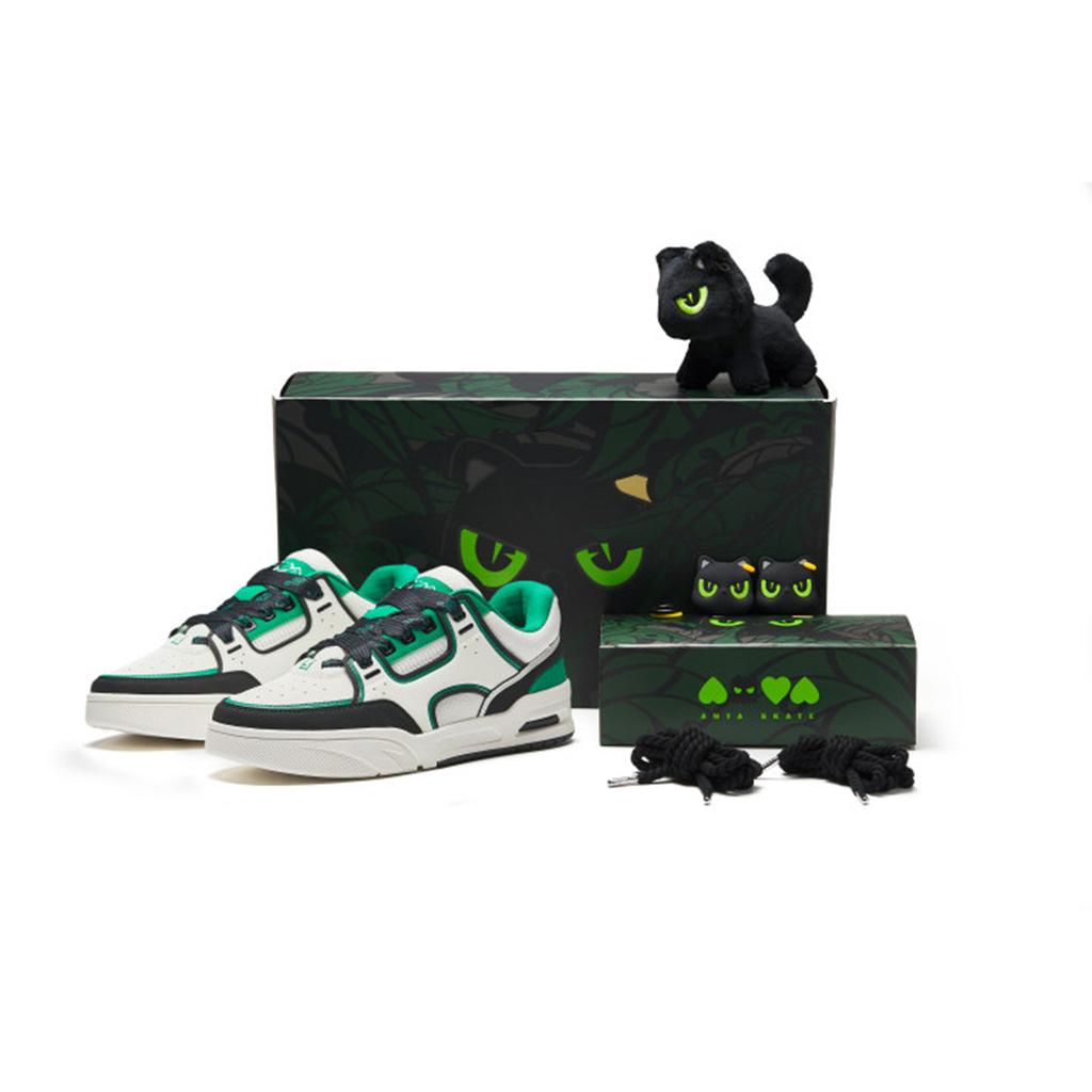 Anta Aojie Fourth Anniversary Gift Box Non-Slip Shock Absorbing Mid-Top Sneakers Women Sneakers White Black Green 122538040X-1