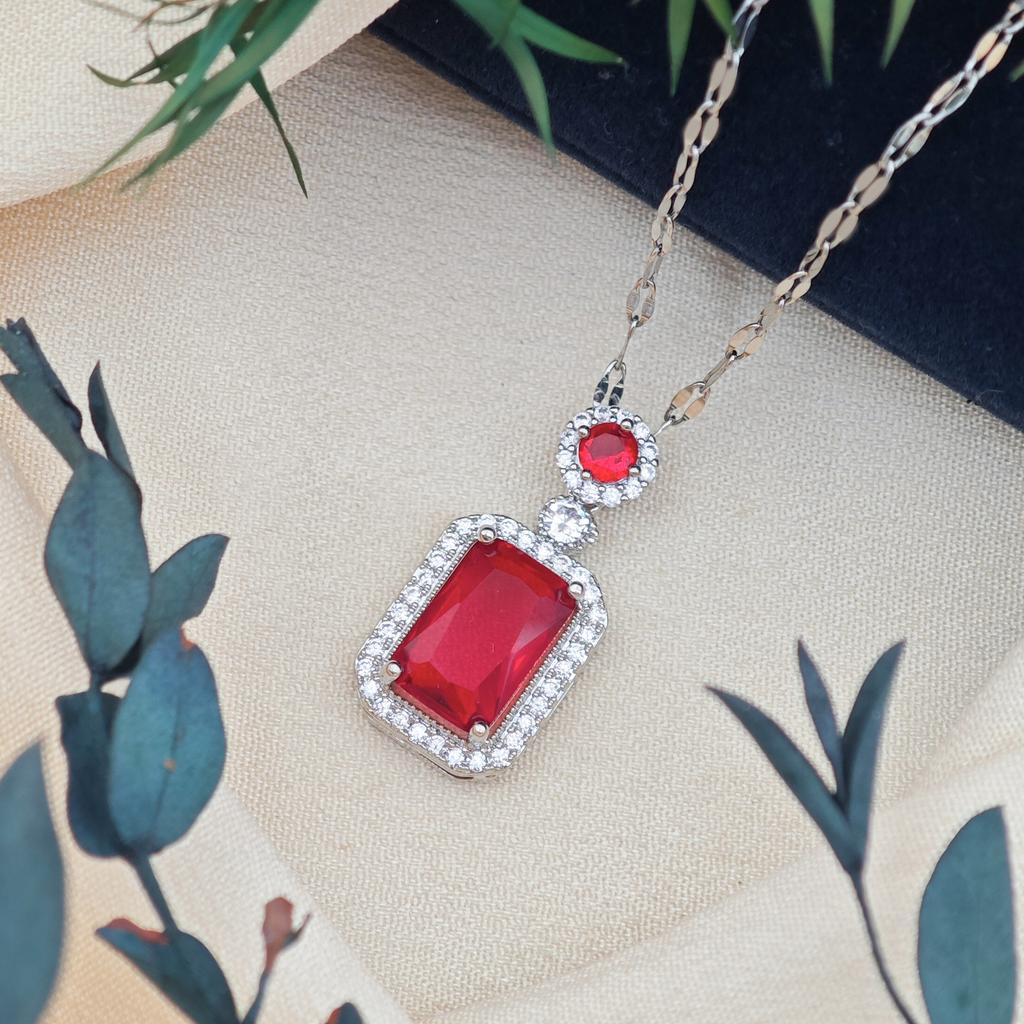 Necklace Women's European and American Fashion Hot Sale Rectangular Round Micro-inlaid Zircon Temperament Collarbone Chain High-end Accessories
