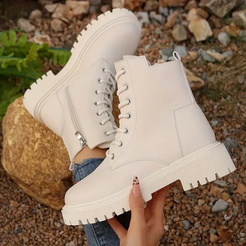 

Бархатные ботинки Мартин большого размера для женской осени и зимы, новая модная универсальная локомотивная короткая обувь на толстой подошве, кожаные ботинки для женщин 42