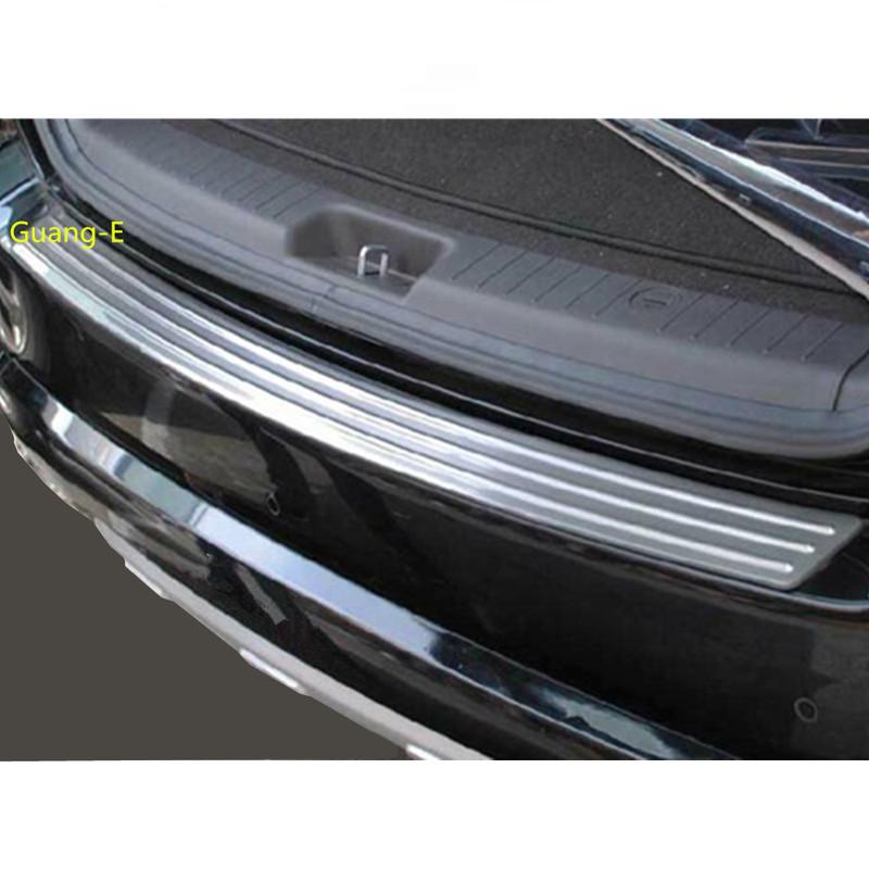 Car External Rear Bumper For Hyundai Santafe Santa Fe 2006 2007 2008 2009 2010 2011 2012 Back Trunk Inner Trim Cover Plate Pedal