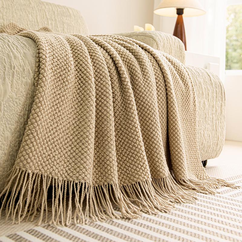 Nordic Retro Knitted Blanket – Perfect for Bedroom, Office, Airplane, or Air Conditioning Use.