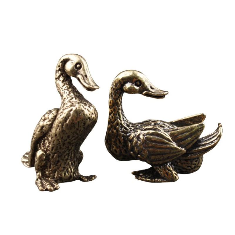 Retro Brass Delicate Duck Figurines Unique Copper Animal Crafts Home Desktop Decorations for Wedding Party Anniversary Day