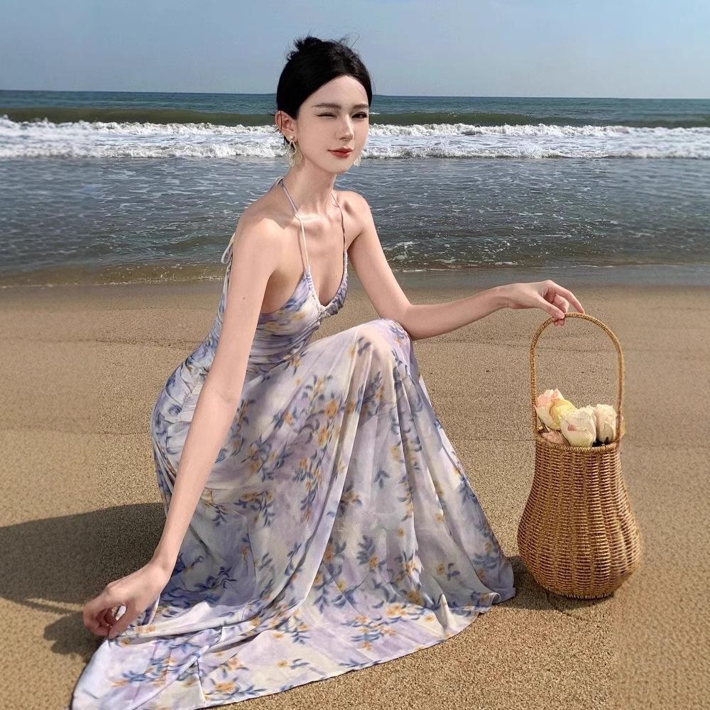 

Женское плиссированное платье-халтер с цветочным принтом: А-силуэтная юбка из сетки с открытой спиной и зауженной талией для летнего отпуска L Premium