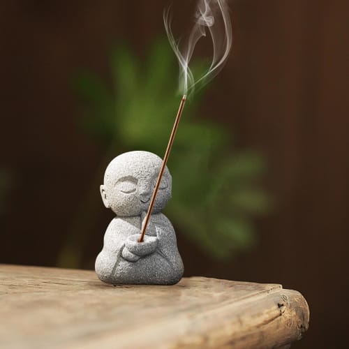 Veenkeny Jizo Figurine, Cute Jizo, Soothing Buddhist Statue, Amulet, Zen, Palm-Sized, Guardian Deity, Granite, Guardian Deity, Favors, Monks, Auspicio