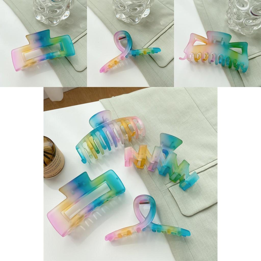 Fashionable Large Hair Claw Clip In Unique Frosted Resin For Womens Elegant Updos