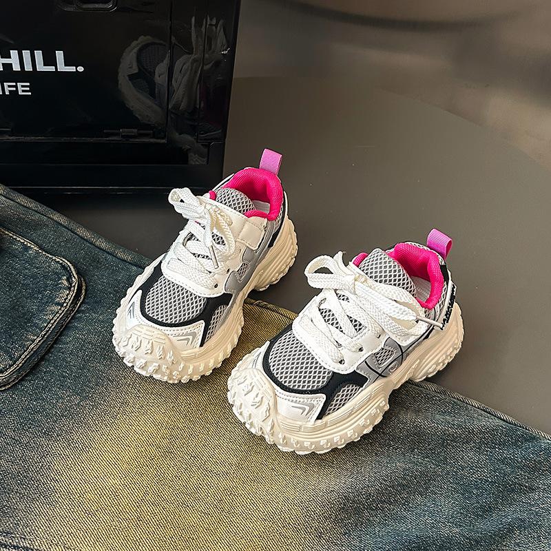 2026New autumn color-blocked sports shoes for girls, mesh running shoes for children, casual shoes for boys