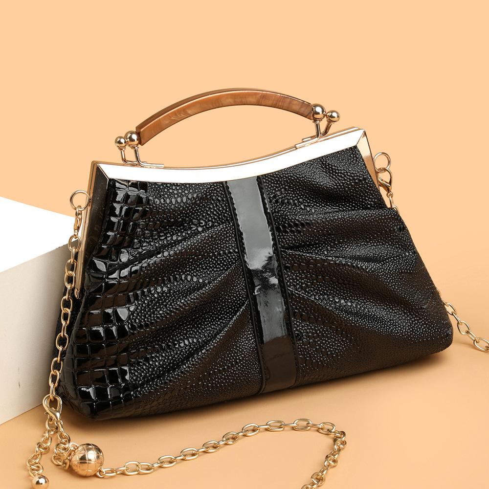 Muscheltasche - Große Umhängetasche für Damen, Stilvolle Handtasche