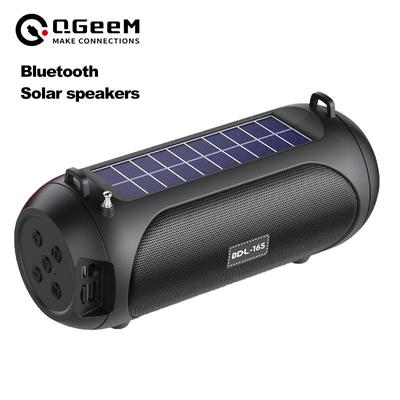Nová přenosná barevná lampa Bluetooth venkovní zvuk RGB barevná lampa Stolní bezdrátová přenosná reproduktorová karta Camping Lamp Party