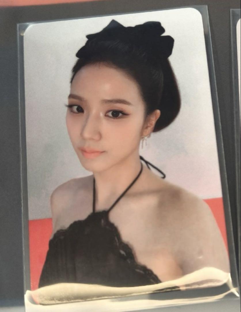 

[USED] BLACKPINK Jisoo AMORTAGE Sanok Pre-recorded Limited Trading Card A